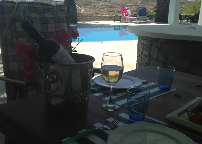 Irini Panormos (Mykonos)