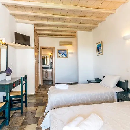 Irini Panormos (Mykonos)