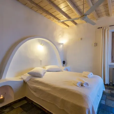 Irini Panormos (Mykonos)