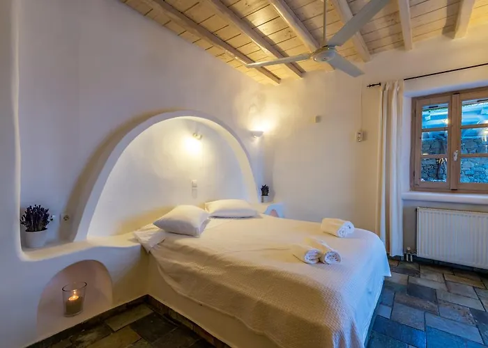 Irini פנורמוס מיקונוס