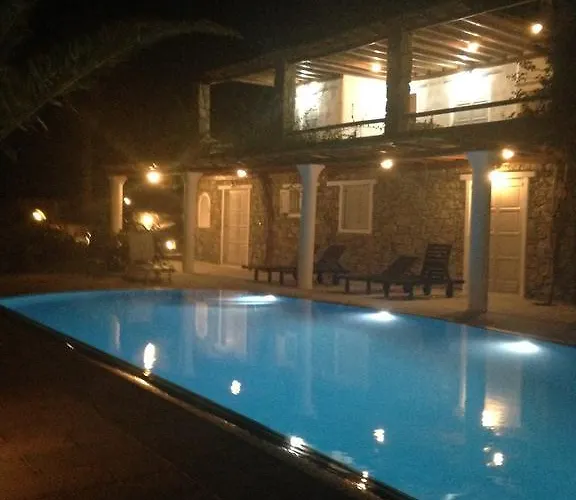 Irini פנורמוס מיקונוס