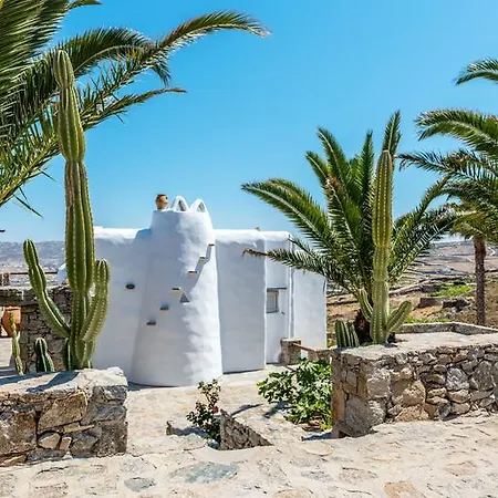 Irini Panormos (Mykonos)